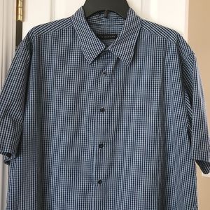 Men's Short Sleeved Shirt - Size XXL